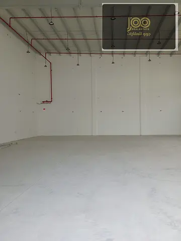 موقع مثالي لنمو أعمالك | مستودع جاهز في قلب المنطقة الصناعية