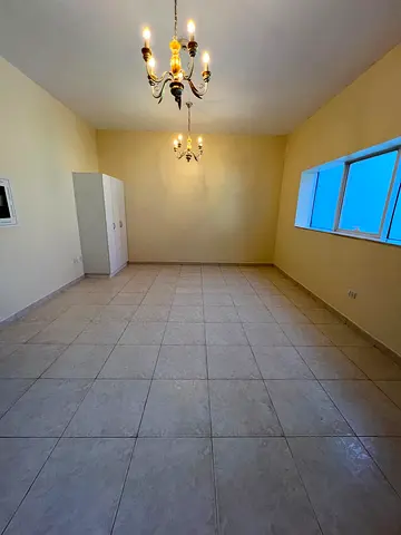 STUDIO APARTMENT FOR RENT-NO COOLING CHARGES-GOOD LOCATION