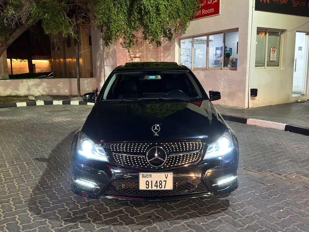 Mercedes-Benz C-Class 2013 — photo 1 of 10