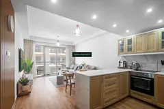 Luxurious - UPGRADED - Great Investment Location