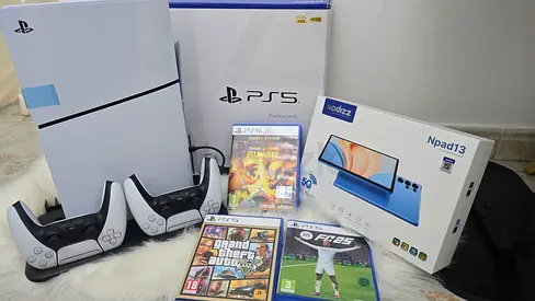 Used PlayStation 5 in excellent condition with 2 controllers and 3 games, plus a free tablet