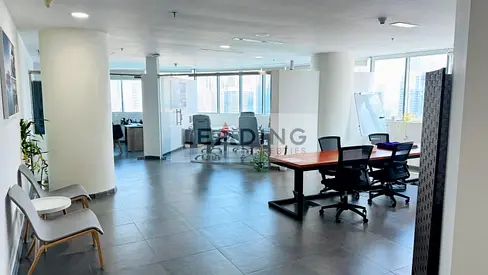 SPACIOUS UNIT | PREMIUM SPOT | CANAL VIEW