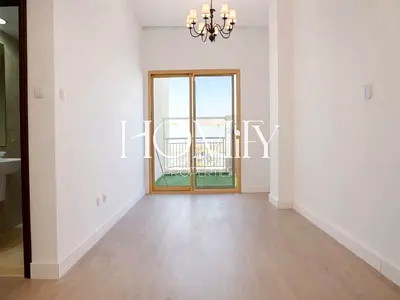 Exclusive 3BR | Upgraded | Vacant Sooner