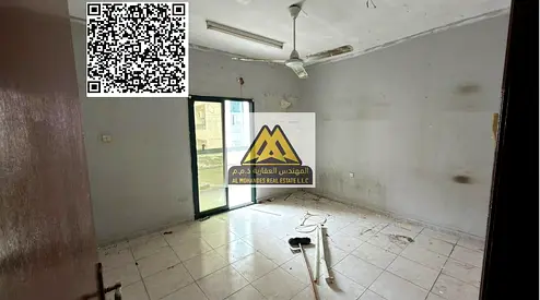 شقة ثلاث غرف وصالة للإيجار السنوي في النخيل 1 عجمان، تتميز بمساحات كبيرة جدًا وصيانة كاملة قبل التسليم، مع بلكونتين وتصميم عملي، في موقع مميز قريب من