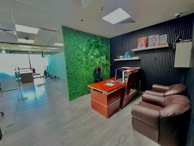 FULLY FURNISHED OFFICE | METRO ACCESS | 2 PARKING INCLUDED