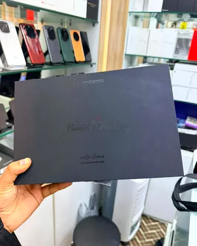 MOTOROLA RAZR FOLD 512GB