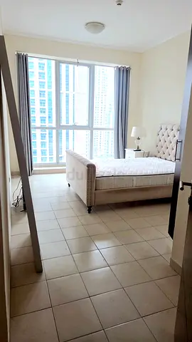 *Whatsapp Only* SPACIOUS|NO COMMISSION|ONLY 1 PERSON|METRO ACCESS|GREAT DEAL