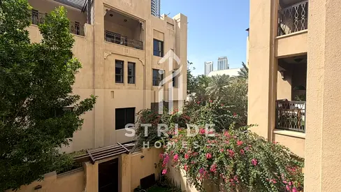 1BR Apartment with Balcony | Downtown Burj Khalifa