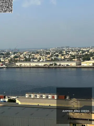 ارخص واكبر ثلاث غرف وصاله باطلاله بحريه كامله - غرفه خادمه - 3 غرفة نوم - 4 حمام - مساحات واسعه - قريب علي سيتي سنتر ومخرج دبي والشارقه