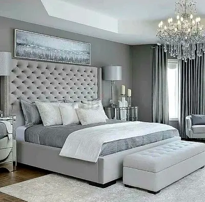 Gray Upholstered queen Bed with Tufted Headboard and Bench
