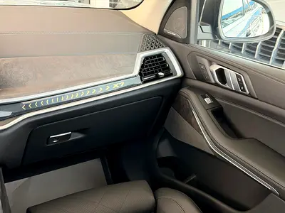 BMW X7 xDrive40i, миниатюра 13
