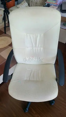 Beige Fabric Office Chair with Armrests and Wheels - Used