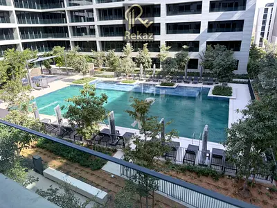 Destress Deal || Pool View || Spacious Layout