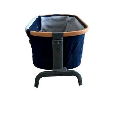 Maxi-Cosi Iora Bedside Bassinet
