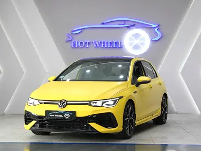 2022 Volkswagen Golf R - Very Good condition