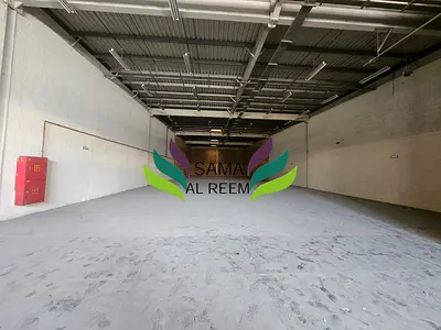 Spacious Warehouse| Free 20% DREC | Prime Location