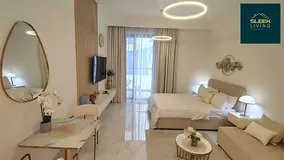 Modern &amp; Luxurious Living | Fully Furnished | Prime Location