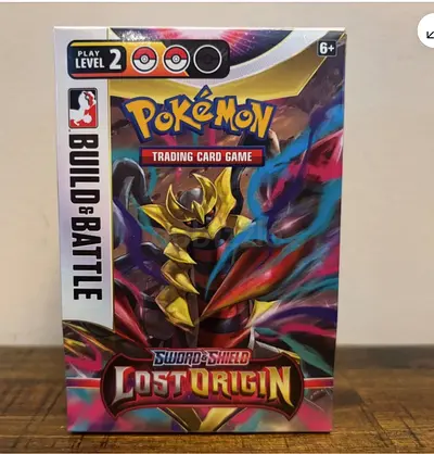 Pokemon TCG: Sword Shield Lost Origin Build and Battle Box/Kit - Sealed
