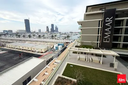 Luxury | Modern Waterfront | 2br