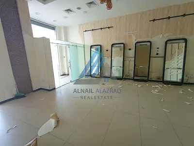 Shop for rent, prime location.in altaawn