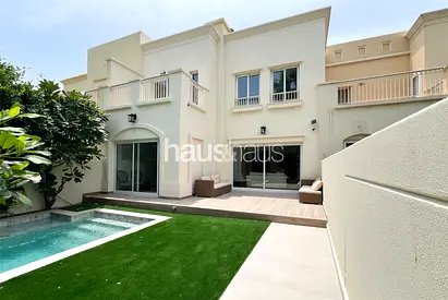 Park Backing | Private Pool | Fully Upgraded