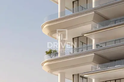 High Floor Unit | Waterfront and Skyline Views
