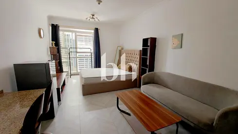 Prime Location | Furnished | Vacant | High Floor