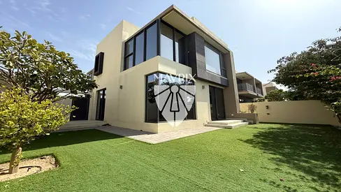 Family Home | Prime location | 3BR + MAID