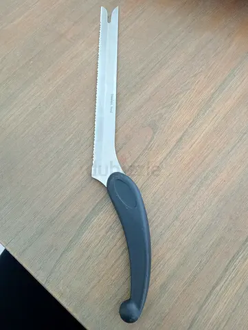 Stainless Steel Knife - Serrated all-purpose