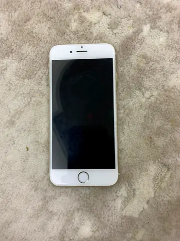 iPhone 6s gold color