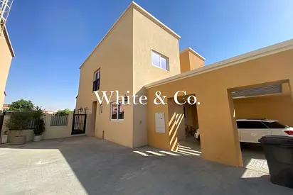 Single Row | 4 Bedroom | Well Positioned