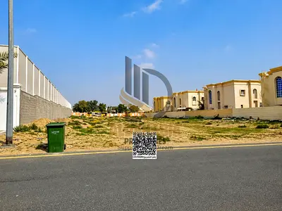 🏡 أرض سكنية استثمارية للبيع – فرصة مميزة تُطرح للبيع أرض سكنية استثمارية بموقع استراتيجي في منطقة الحميدية، خلف هايبر ماركت كنز، إحدى المناطق الحيوية