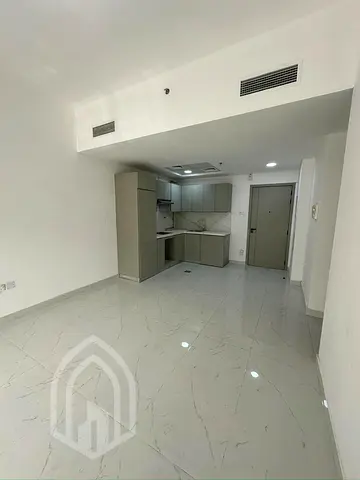 Stunning 2BR with Marina View in Al Furjan