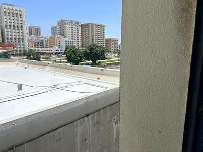 استوديو / مساحة مناسبة / إضاءة طبيعية داخل الاستديو / اطلاله مفتوحه / تسهلات فى الدفعات