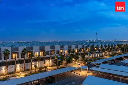 Ready To Move | Fully Furnished | Mid Floor