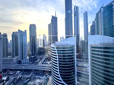 FULLY FITTED I FURNISHED | PANORAMIC DOWNTOWN VIEW