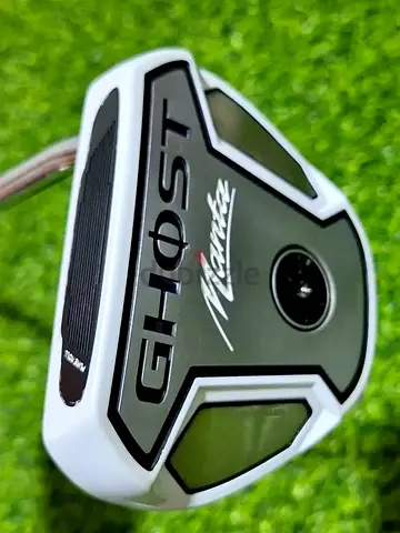 TaylorMade Ghost Manta in Great condition (standard length)