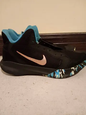 Nike shoes size 42