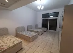 Bedspace available for ladies only near to DIC metro station.