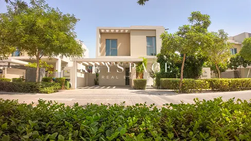 Private Sanctuary Villa | Exclusive Enclave Living | Refined Resale Offering