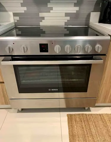 Bosch Series 8, 90X60 cm, 5 High Speed Ceramic Cooking Zones Electric Range Cooker, Stainless Steel