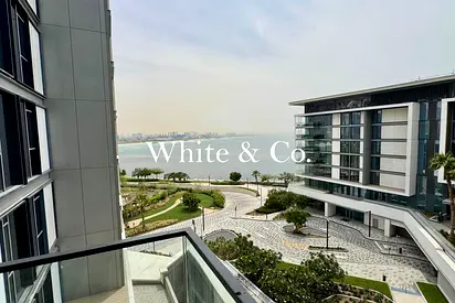 Garden and Sea View | Modern | Vacant Now