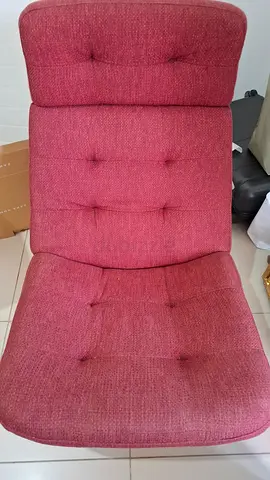 Comfortable Upholstered Accent Lounge Chair - Pink