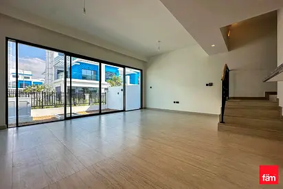 Big Layout | Vacant | Single Row | M Unit