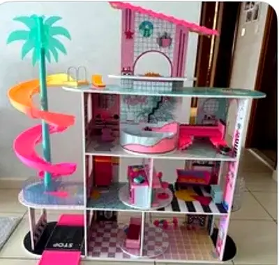 LOL doll house