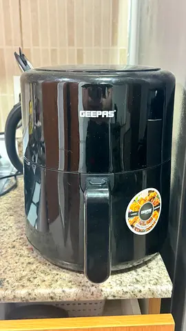 Geepas Air Fryer