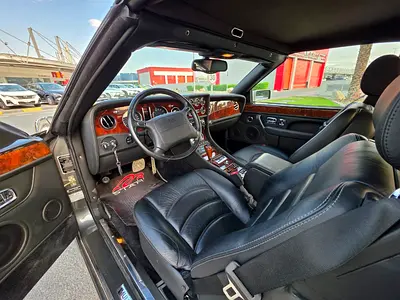 صورة مصغرة 10 لـ 2003 Bentley AZURE