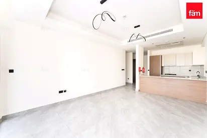 Low Floor | Flexible Cheques | New And Modern
