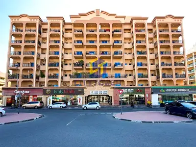 2 Bedroom with Maid's Room with Gym / Pool Prime Location Bright and Large Layout
