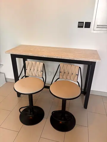 BAR COUNTER TABLE (2 STOOLS INCLUDED)